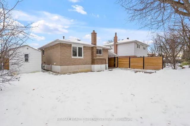 Additional image 37 of 63 Lockton Cres