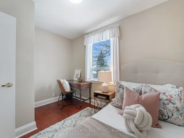 Additional image 15 of 28 Graymar Ave