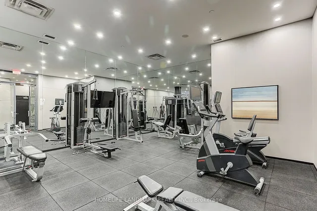 Additional image 12 of 770 Bay St Unit 1504