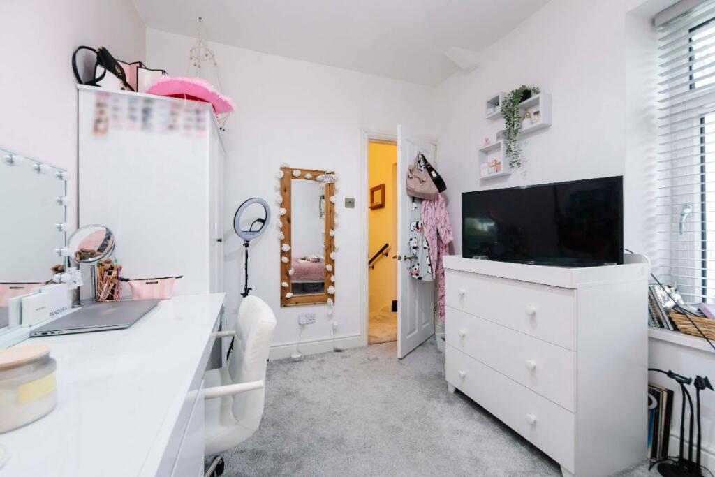 Additional image 21 of Brynheulog, High Street, Trelewis, Treharris