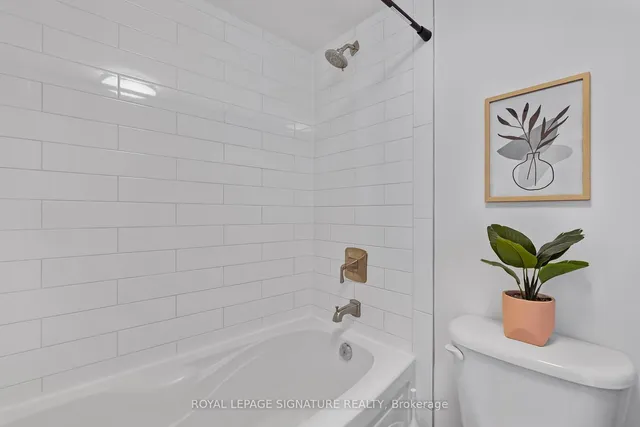 Additional image 19 of 397 Front St Unit 3710