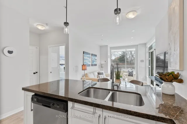 Additional image 7 of 840 Queens Plate Dr Unit 104