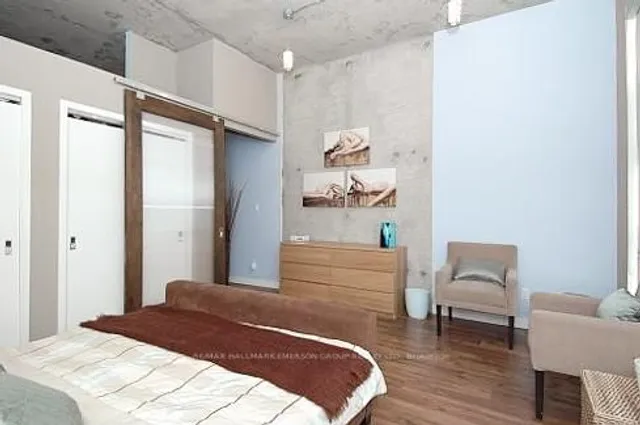 Additional image 11 of 261 King St Unit 408