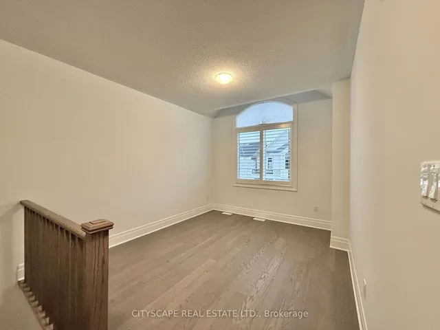 Additional image 15 of 1358 Lily Cres