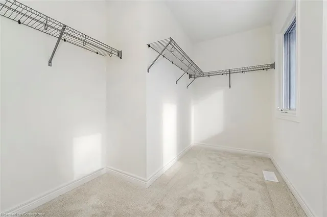 Additional image 33 of 205 Thames Way Unit 18