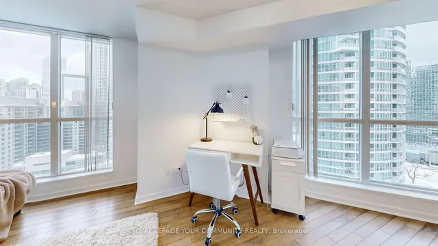 Additional image 11 of 208 Queens Quay Unit 1813