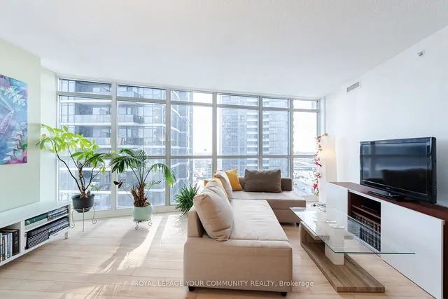 Additional image 3 of 5 Valhalla Inn Rd Unit 1204