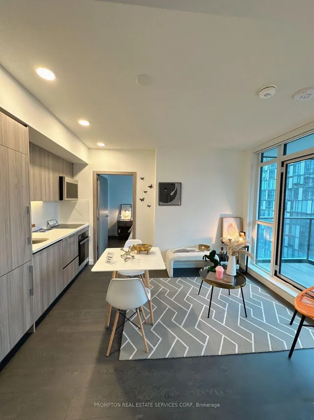 Additional image 11 of 38 WIDMER St Unit 2908