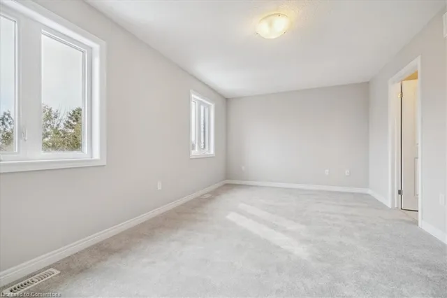 Additional image 27 of 445 Ontario St Unit 48