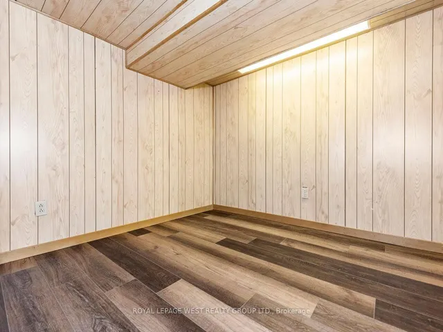 Additional image 37 of 42 Tilden Cres