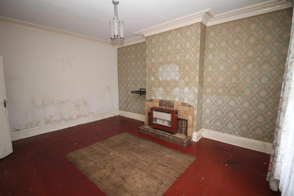 Additional image 3 of Sydenham Place, Bradford, BD3 0LA