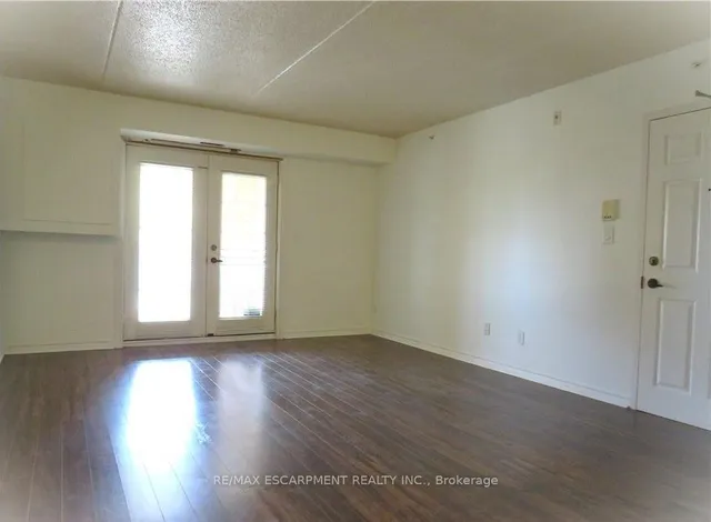 Additional image 6 of 4015 Kilmer Dr Unit 208