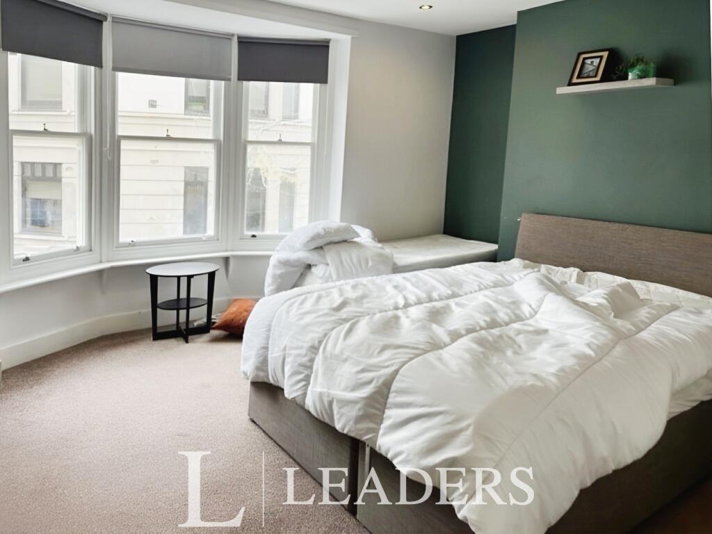 Additional image 8 of Market Street