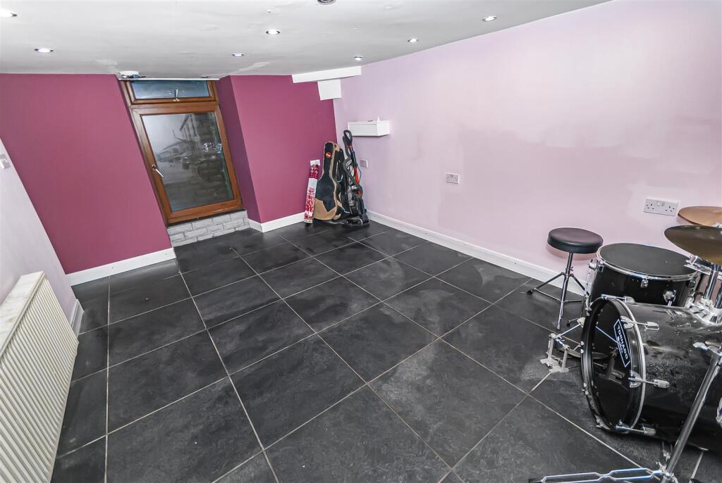 Additional image 10 of Falcon Avenue, Darwen