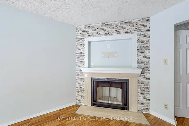 Additional image 13 of 1232 Guelph Line Unit 13