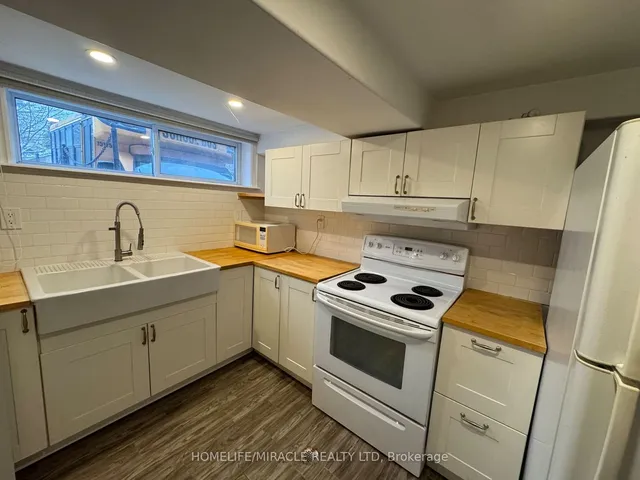Additional image 24 of 37 Meadowland Dr