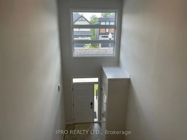 Additional image 30 of 516 Doonwoods Cres