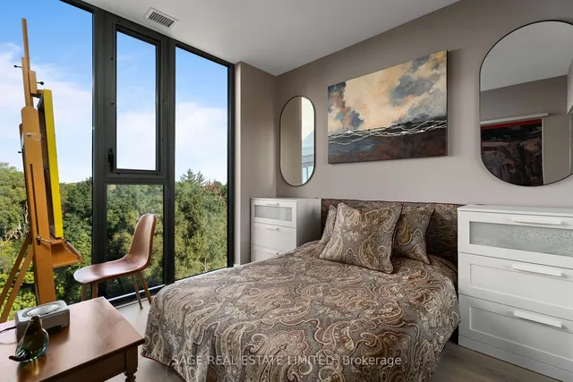 Additional image 9 of 250 Lawrence Ave Unit 703