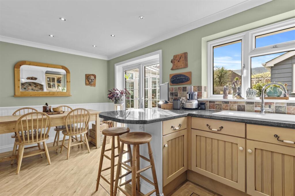 Additional image 23 of Coopers Hill, Eastbourne