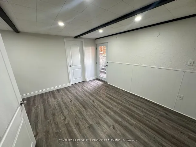 Additional image 22 of 608 Thornwood Ave