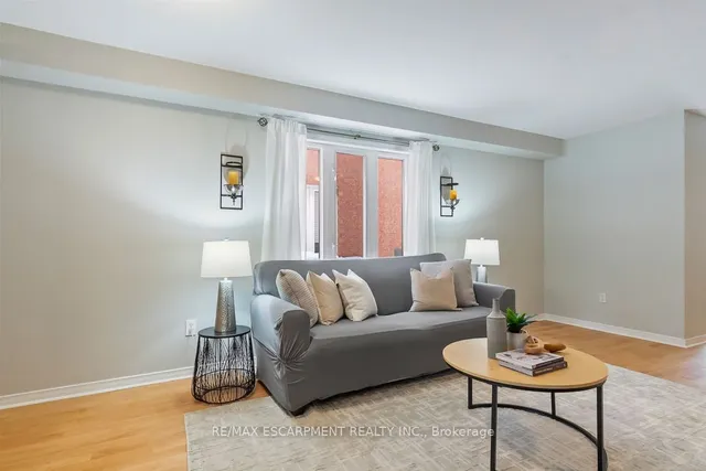 Additional image 5 of 51 Olde Town Rd