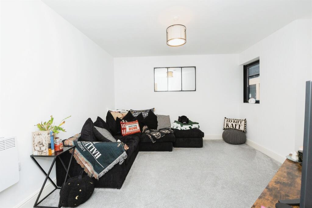 Additional image 11 of Whitchurch Lane, Bristol