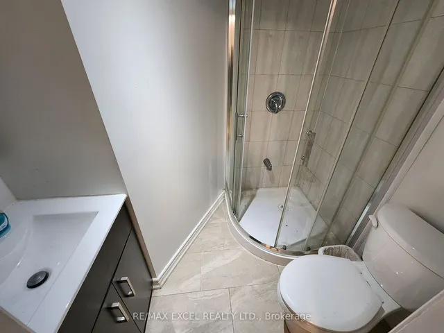 Additional image 28 of 103 Fawndale Cres