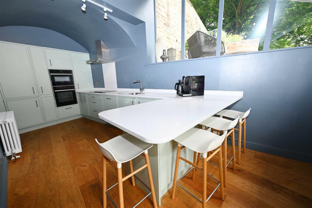 Additional image 9 of Bridge Street, Richmond