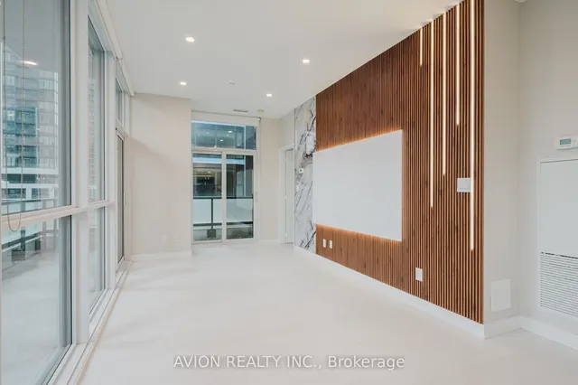 Additional image 10 of 50 Ordnance St Unit 402