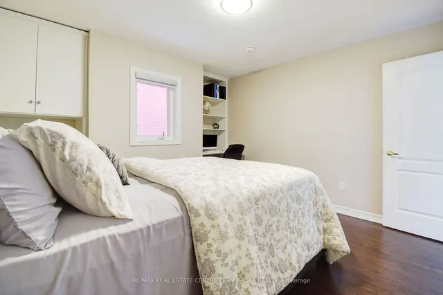 Additional image 24 of 749 Wettlaufer Terr