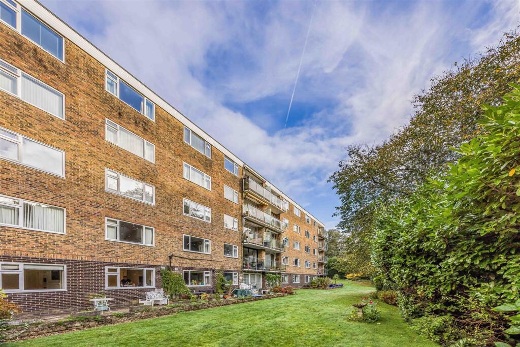 Additional image 9 of West Cliff Road, Bournemouth