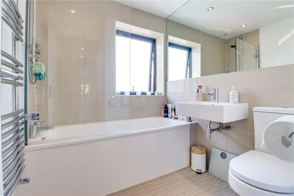 Additional image 11 of Kingcroft Road, Harpenden, Hertfordshire, AL5