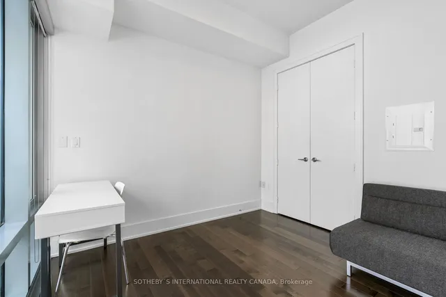 Additional image 19 of 39 Queens Quay Unit 803