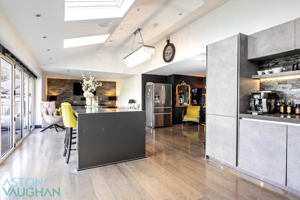 Additional image 8 of Shepherds Croft, Brighton