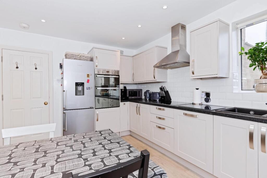 Additional image 11 of Ormonde Way, Shoreham-By-Sea
