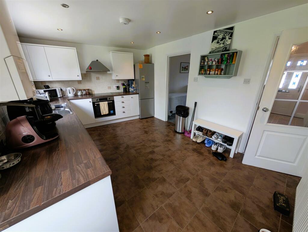 Additional image 18 of Lyttleton Avenue, Halesowen