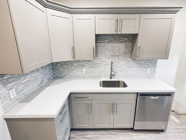 Additional image 8 of 1623 Keele St