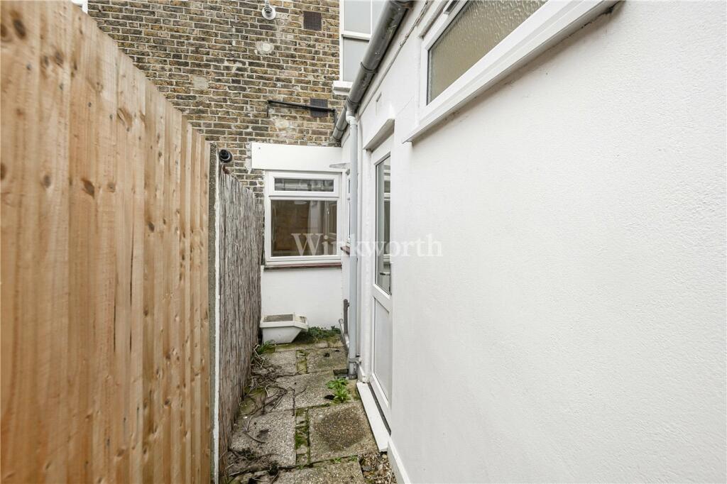 Additional image 8 of Gowland Place, Beckenham, BR3