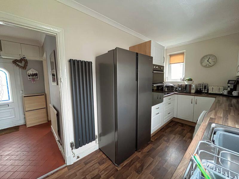 Additional image 3 of 28 Stallcourt Avenue, Llantwit Major, The Vale of Glamorgan CF61 1TE