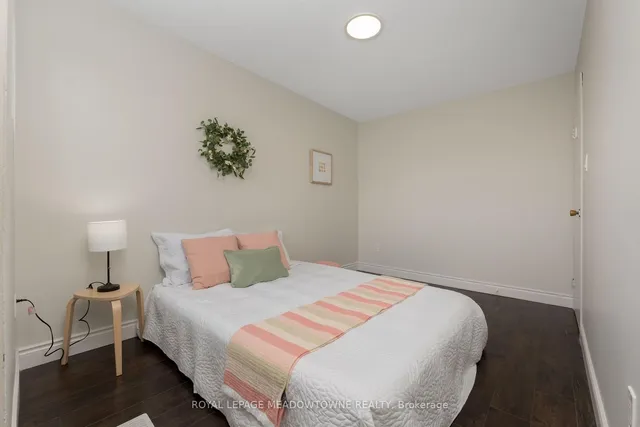 Additional image 26 of 46 Tara Park Cres Unit 46