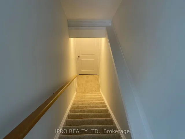 Additional image 31 of 516 Doonwoods Cres