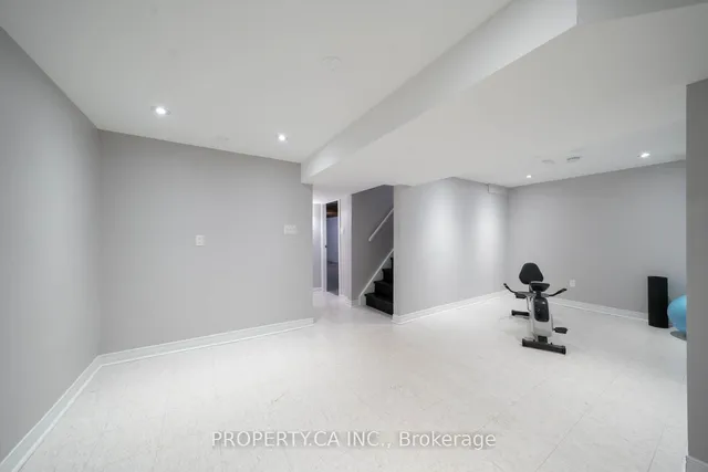 Additional image 32 of 1666 Coram Cres
