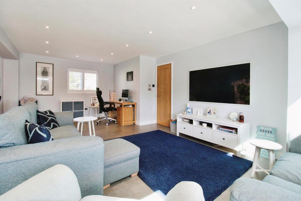 Additional image 6 of Cog Road, Sully, Penarth