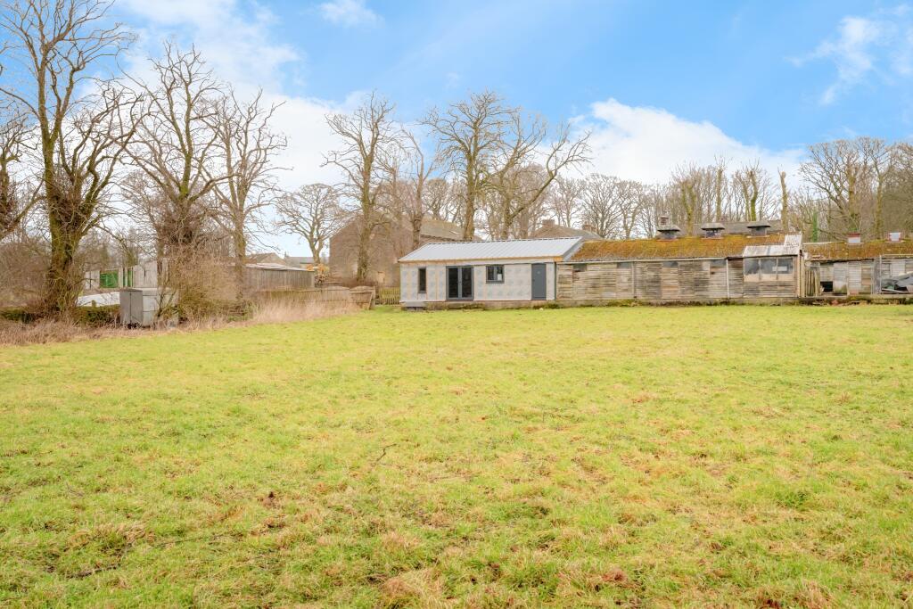 Additional image 7 of 8/Southfield House, Burnley, BB10