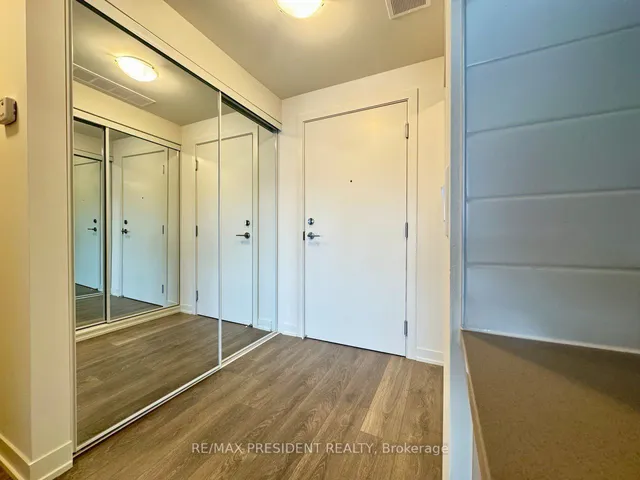 Additional image 17 of 62 Sky Harbour Dr Unit 315