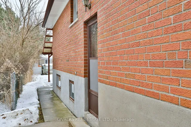 Additional image 27 of 75 Newlands Ave