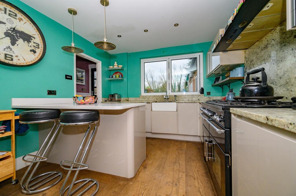 Additional image 8 of Radlett Road, Frogmore, St. Albans