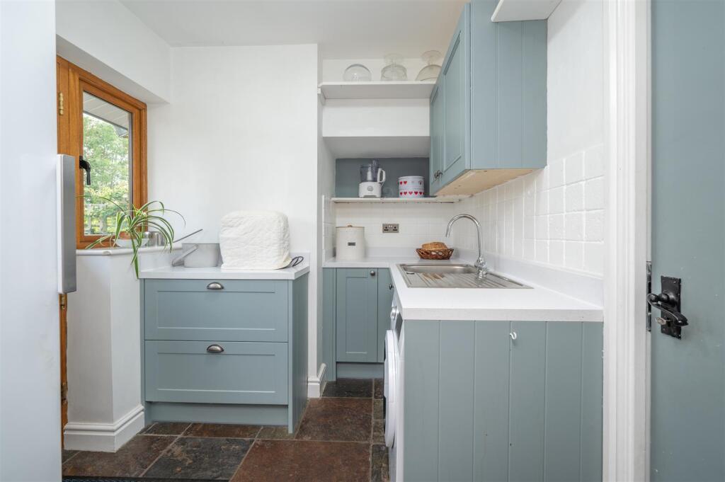 Additional image 10 of Ullenhall Street, Ullenhall, Henley-In-Arden