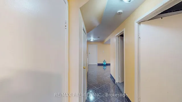 Additional image 16 of 32 Marlington Cres