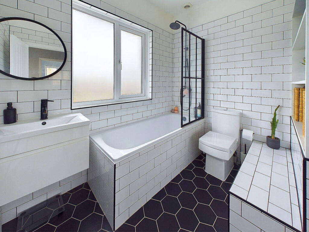 Additional image 15 of Adur Avenue, Shoreham by Sea